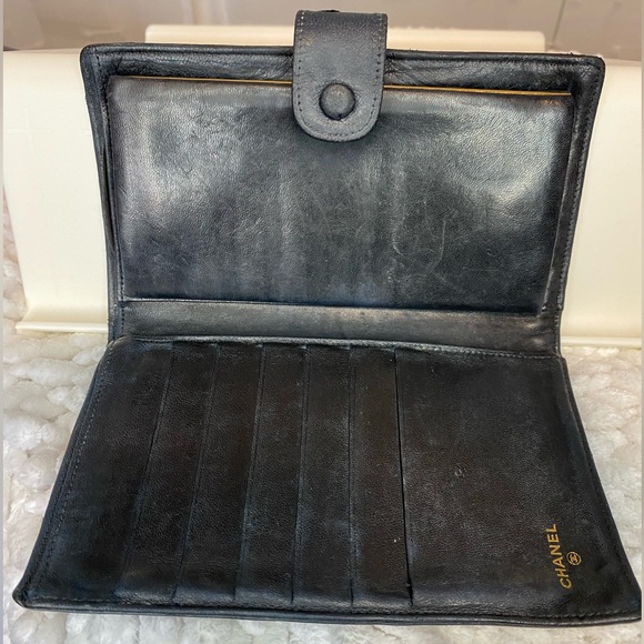 Chanel Caviar Leather Black Wallet - Picture 3 of 13